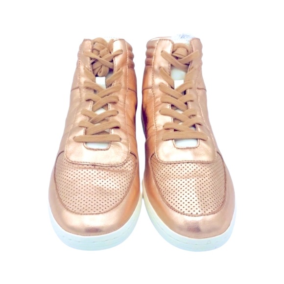 NWT DOLCE VITA ROSE GOLD LEATHER SNEAKERS - Picture 2 of 7